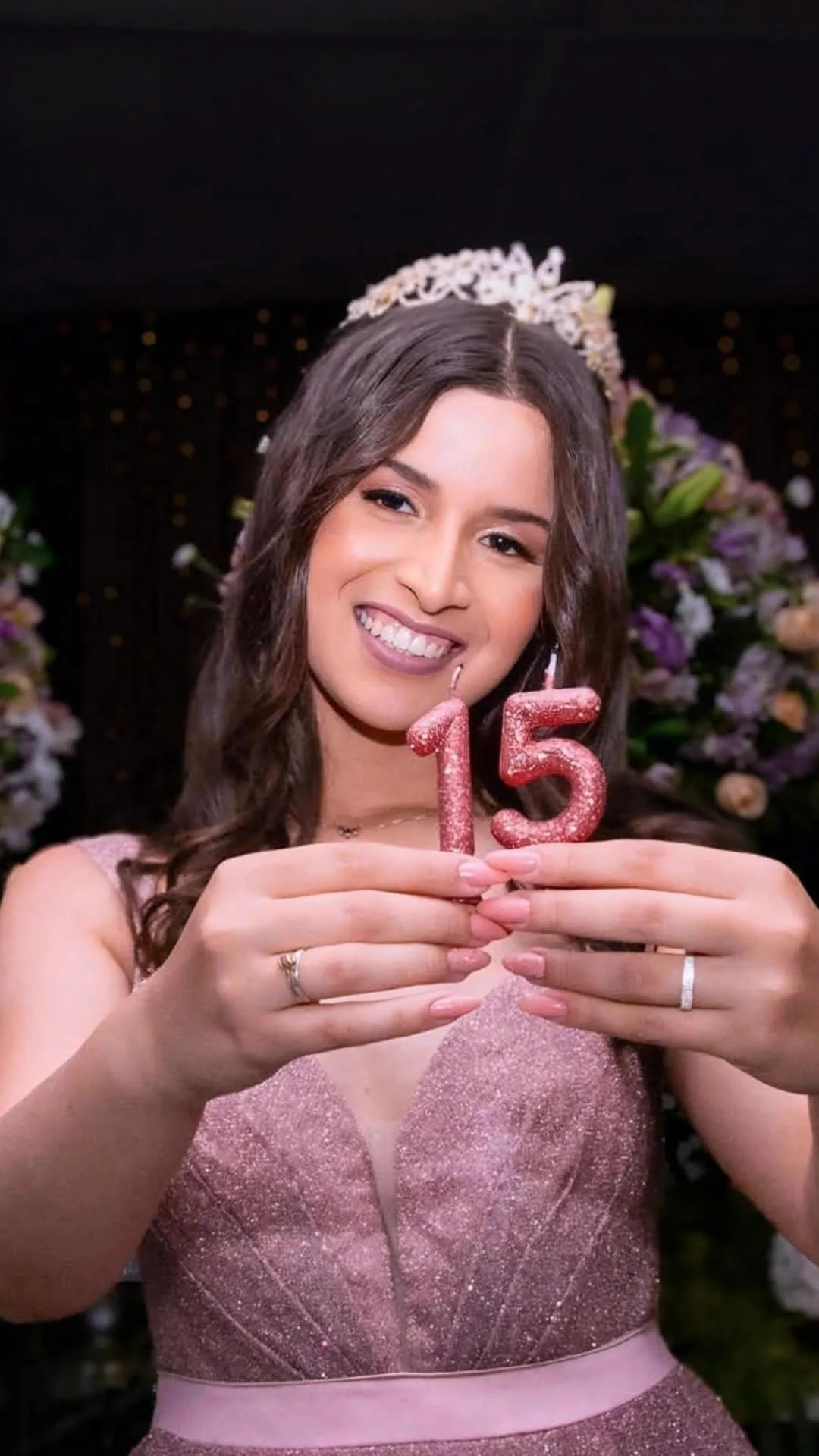 Debutante em festa de 15 anos no Espaço Lia Coelho